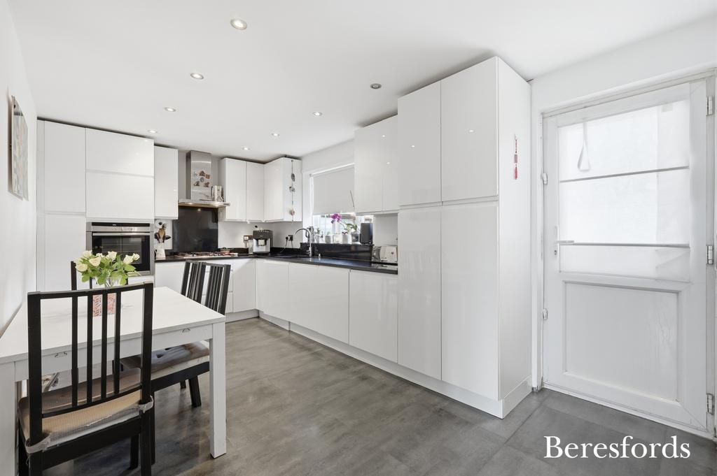 Picture No. 09