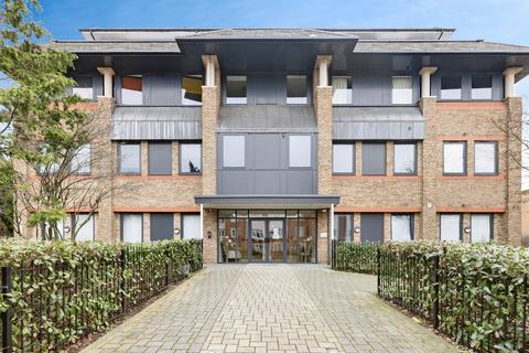 Aldenham Road, BUSHEY