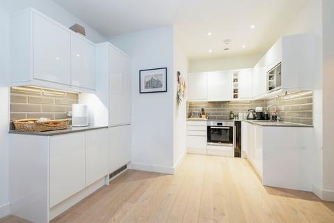 undefined, Aldenham Road, BUSHEY
