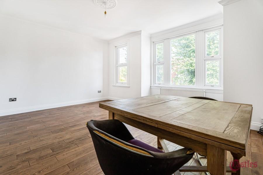 Apartment in Enfield - View 3