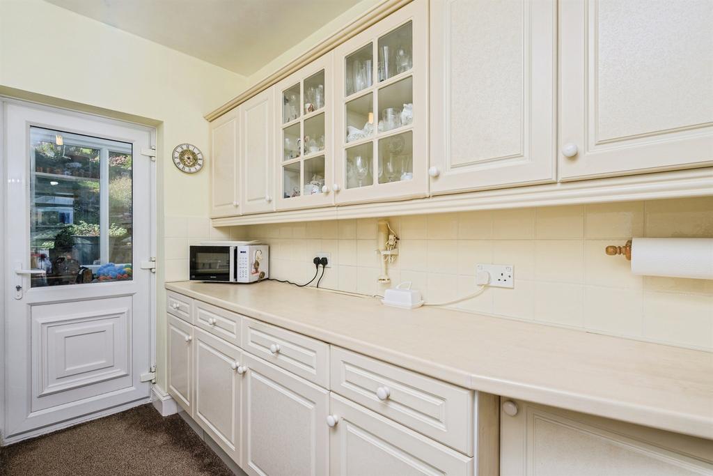 House in Plymouth - View 4