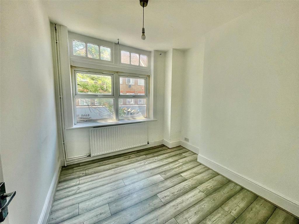 Apartment in London, Callis Yard, Charlton Riverside - More
