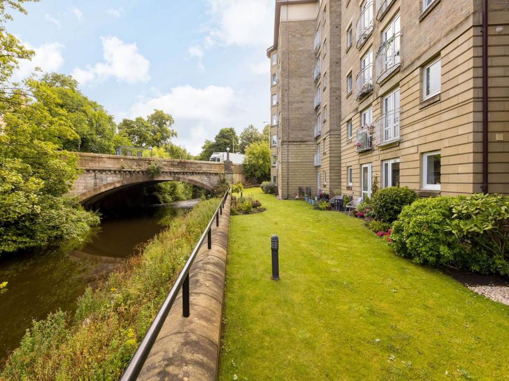 79972 Roseburn Pl-023