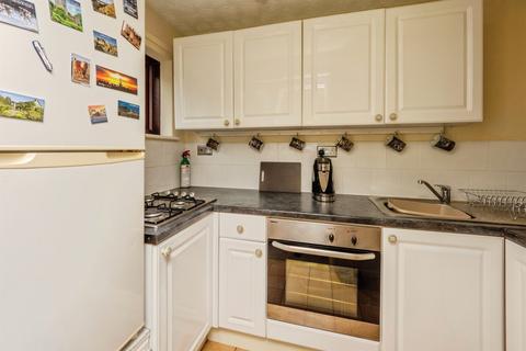 1 bedroom flat for sale, Spa Road, Weymouth