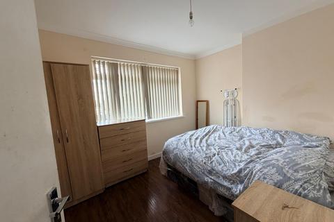 6 bedroom terraced house to rent, Rednal, Birmingham B45
