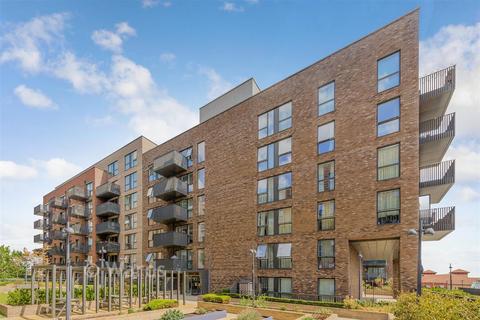 1 bedroom ground floor flat for sale, Regal Walk, Bexleyheath, Kent
