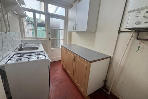 3 bedroom semi-detached house for sale, Metfield Croft, Birmingham
