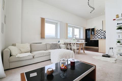 undefined, Ferry Court, Cardiff
