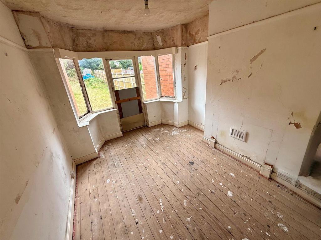House in Solihull - View 5