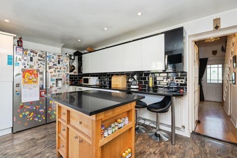 4 bedroom semi-detached house for sale, Folkestone Road, Dover, Kent, CT17