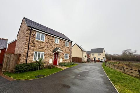 3 bedroom detached house to rent, Roundhouse Way, Loughborough, LE12