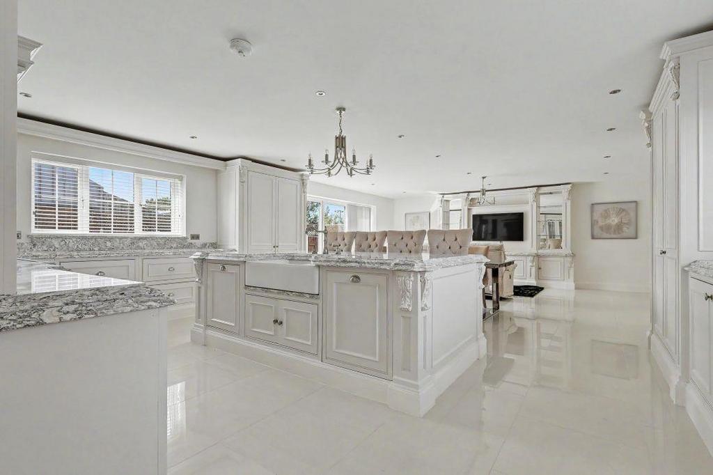 Kitchen, open plan living