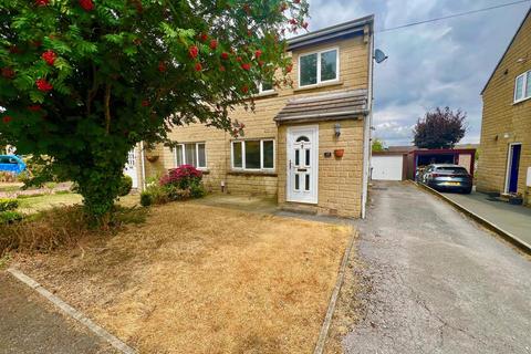 3 bedroom semi-detached house for sale, Cotswold Mews, Kirkburton, Huddersfield