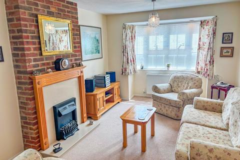 2 bedroom retirement property for sale, Rue de Bayeux, Battle, TN33