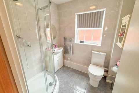 2 bedroom retirement property for sale, Rue de Bayeux, Battle, TN33