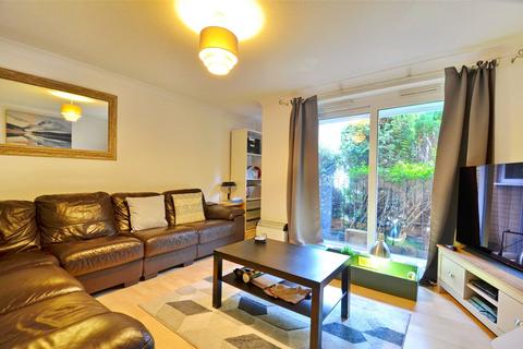 2 bedroom apartment to rent, Grosvenor Court, Southfield Road, Westbury On Trym, Bristol, BS9