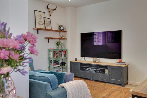 2 bedroom apartment for sale, Buckingham Court The Close, Essex, CM6