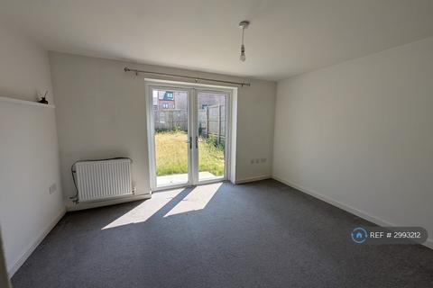2 bedroom semi-detached house to rent, Platform Way, Rotherham, S63