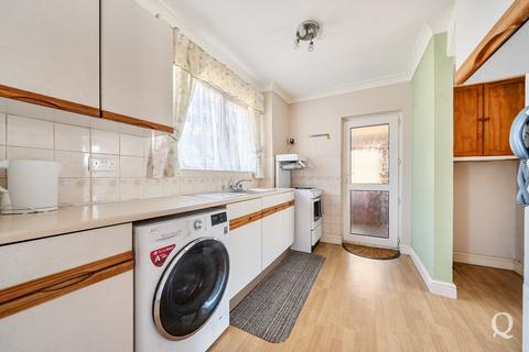 3 bedroom semi-detached house for sale, Swanstree Avenue, Sittingbourne, Kent, ME10