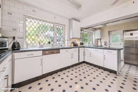 3 bedroom detached bungalow for sale, Town End Road, Holmfirth, HD9