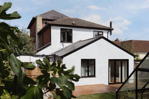 3 bedroom semi-detached house for sale, West Street, Dorking