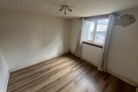 2 bedroom ground floor flat for sale, 59B, Balunie Terrace, Dundee, DD4 8TD