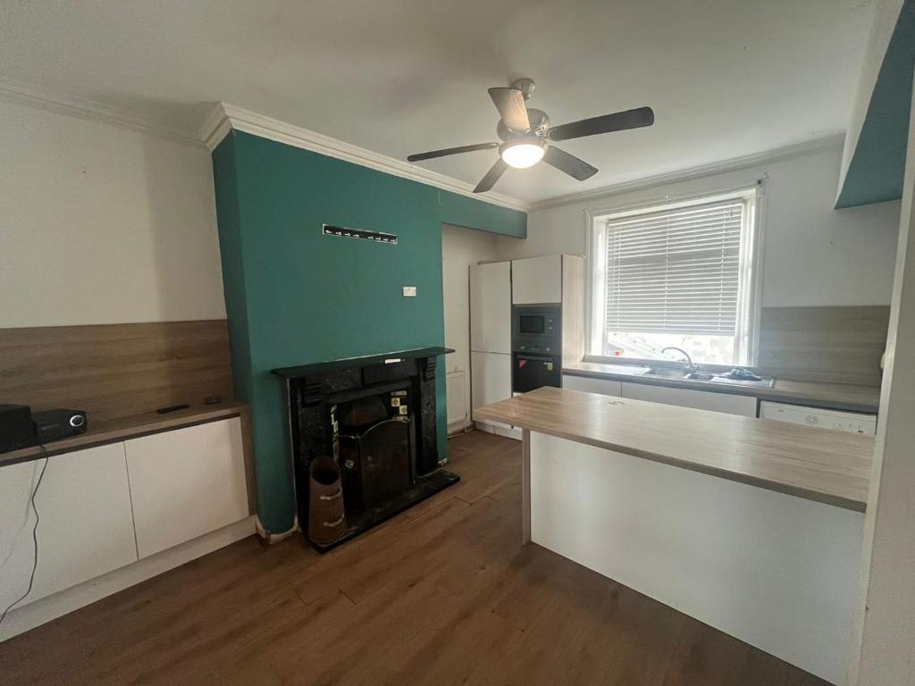 Living room, fireplace