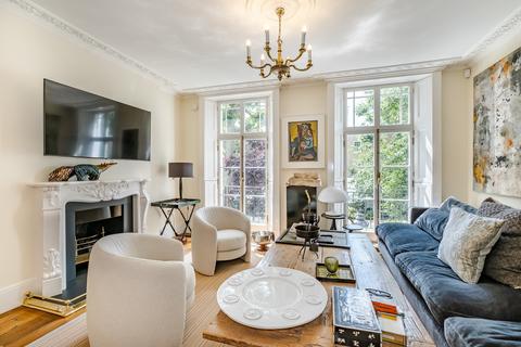 4 bedroom terraced house to rent, Trevor Square London SW7