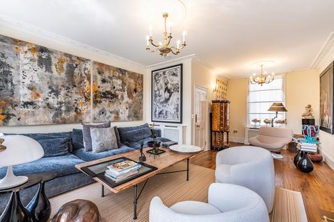 4 bedroom terraced house to rent, Trevor Square London SW7