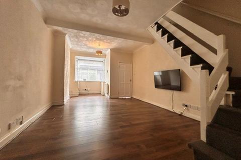2 bedroom terraced house to rent, Irene Avenue, Durham Street, Hull, East Riding of Yorkshire, HU8