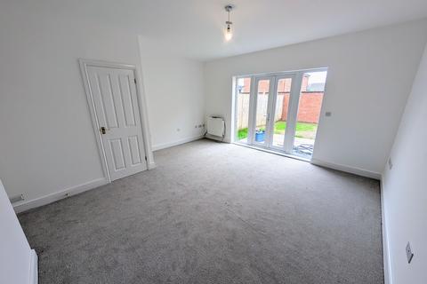 3 bedroom semi-detached house to rent, Bloomery Circle, Newport,