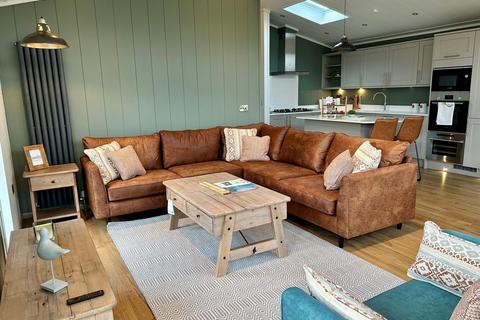 3 bedroom lodge for sale, 2023 Prestige Glass House Oyster Bay Coastal and Country Retreat, Goonhavern TR4