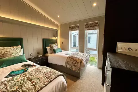 3 bedroom lodge for sale, 2023 Prestige Glass House Oyster Bay Coastal and Country Retreat, Goonhavern TR4