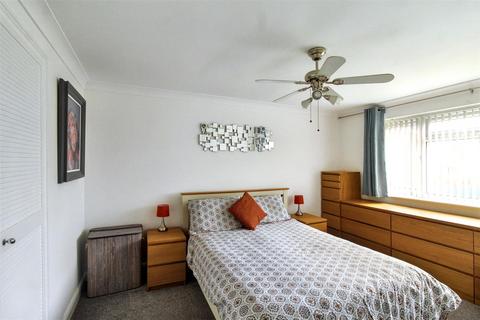 3 bedroom end of terrace house to rent, Airedale Court, Chilwell. Nottingham, NG9 5PF