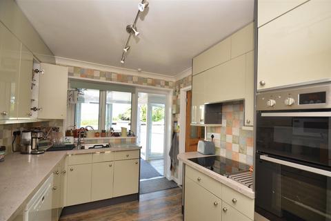 3 bedroom detached bungalow for sale, BEMBRIDGE