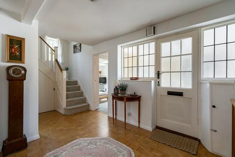 4 bedroom detached house for sale, Woodstock, West Clandon, GU4