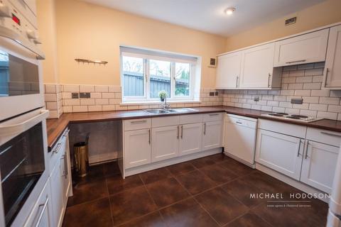 3 bedroom semi-detached house to rent, Burdon Hall Park, Burdon, Sunderland