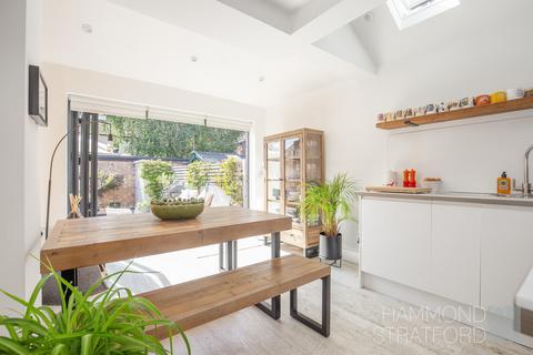2 bedroom terraced house for sale, Highland Road, Golden Triangle