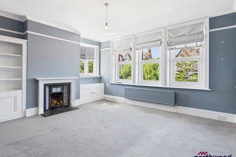 2 bedroom flat to rent, Grassington Road, Lower Meads, Eastbourne, BN20