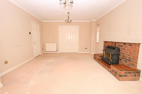 4 bedroom detached house for sale, Ravens Croft, East Hunsbury
