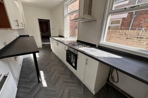 3 bedroom house to rent, Seymour Street, Bishop Auckland