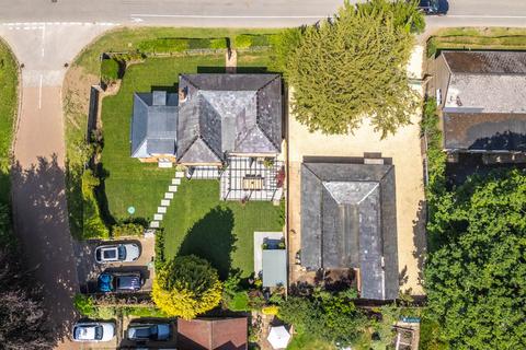 3 bedroom property with land for sale, The Grove, Stoke Row Front Street, Stoke Row, South Oxfordshire