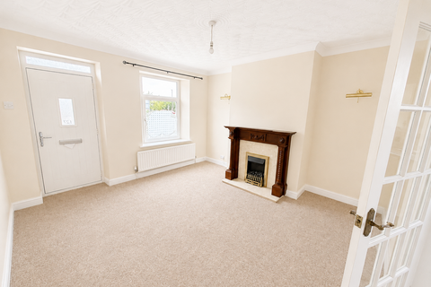 2 bedroom terraced house to rent, Harborough Hill Road, Barnsley S71