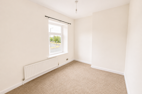 2 bedroom terraced house to rent, Harborough Hill Road, Barnsley S71