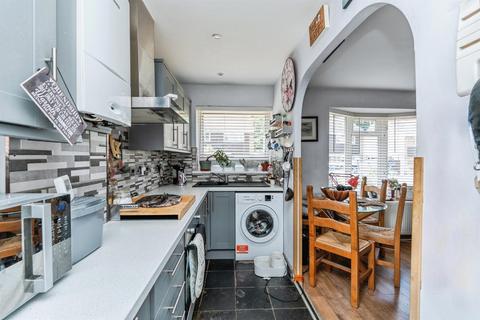 2 bedroom semi-detached house for sale, Caledonia Drive, Dibden, Southampton