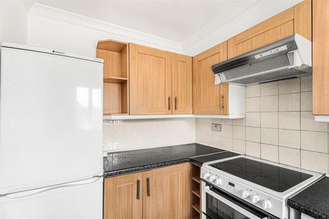 1 bedroom flat for sale, Godwin Close, Sewardstone