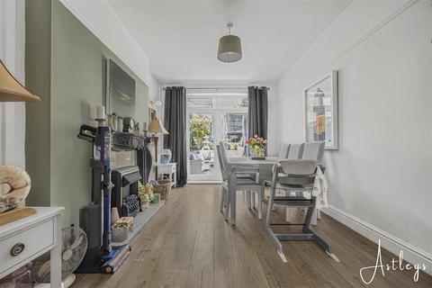 3 bedroom terraced house for sale, Eastbourne Grove, Sketty, Swansea