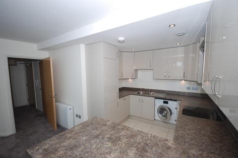 2 bedroom apartment to rent, Orchard Court, Ettington Road, Warwick