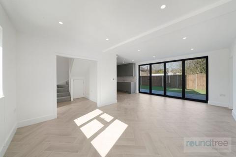 undefined, Whitehouse Avenue, Borehamwood, WD6
