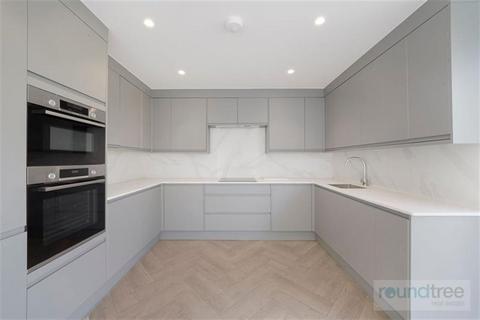 Whitehouse Avenue, Borehamwood, WD6